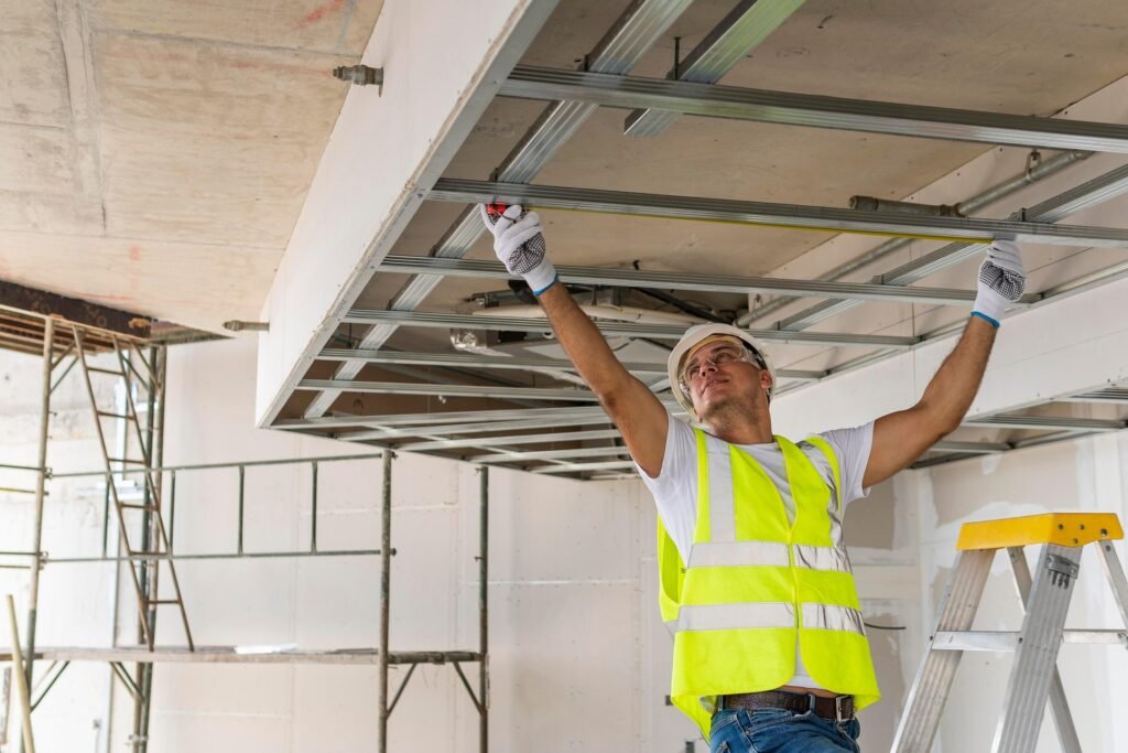 Anza Leading builder in Seattle Anza Leading builder for teneant improvment, for small home owners, for small business, no hugh cost.
